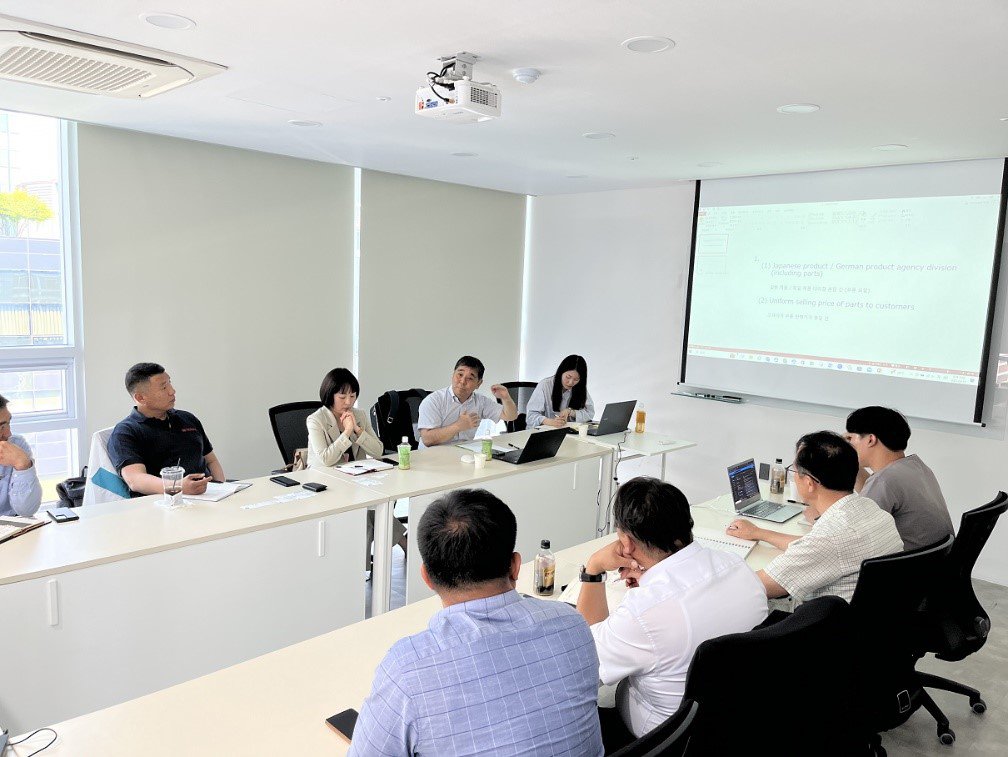 Tadano Korea Dealer Meeting Addresses Post-Reorganization Issues, Streamlines Technical and Service Processes
