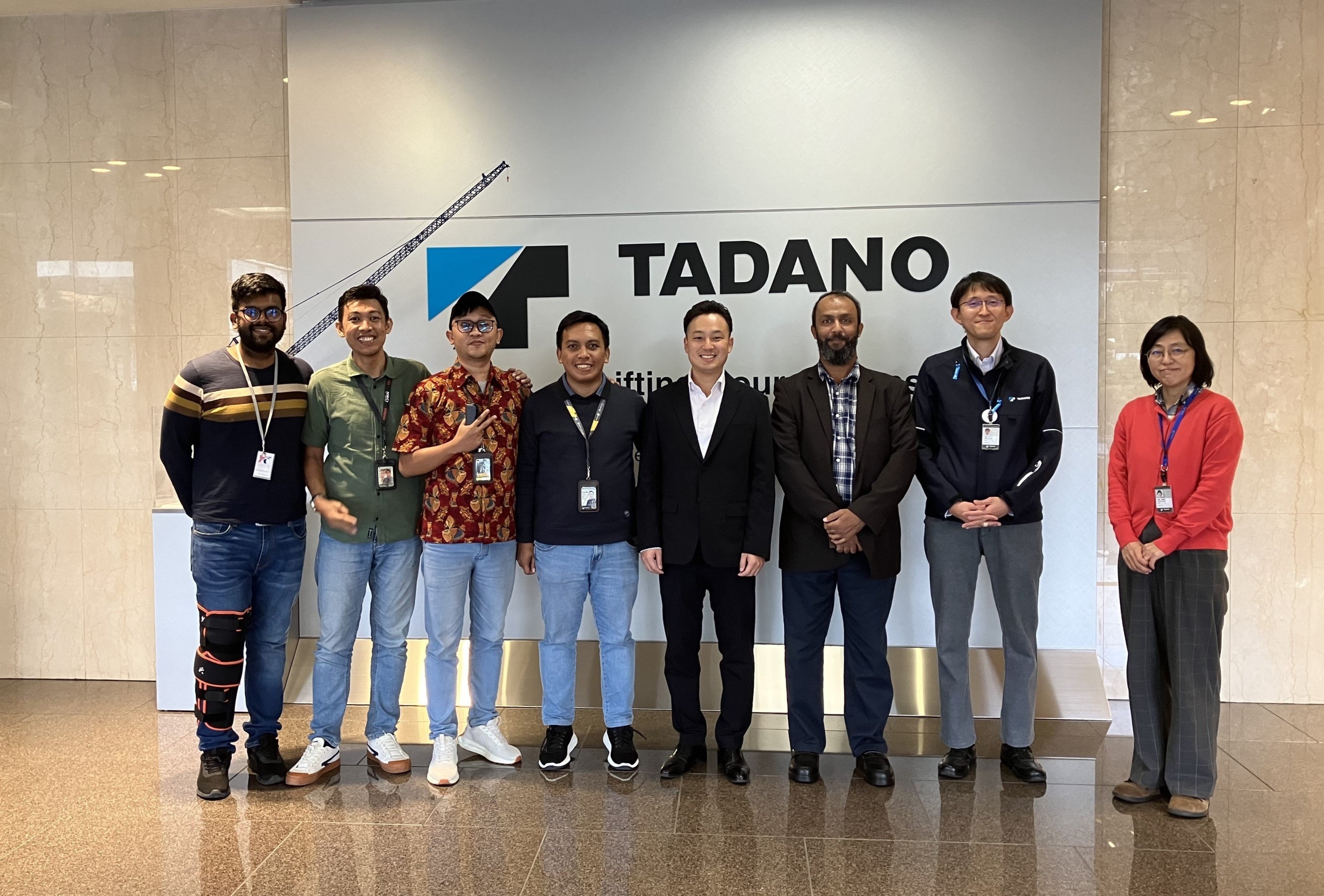 Distributors receive four-day tour of Tadano facilities in Japan in recognition of outstanding performance
