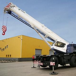 First Japanese Tadano GR-700EX-4 rough terrain crane reaches Europe