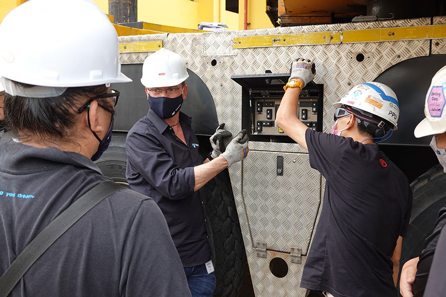 Hands on training by Mr. Roland Faust, All Terrain Crane trainer