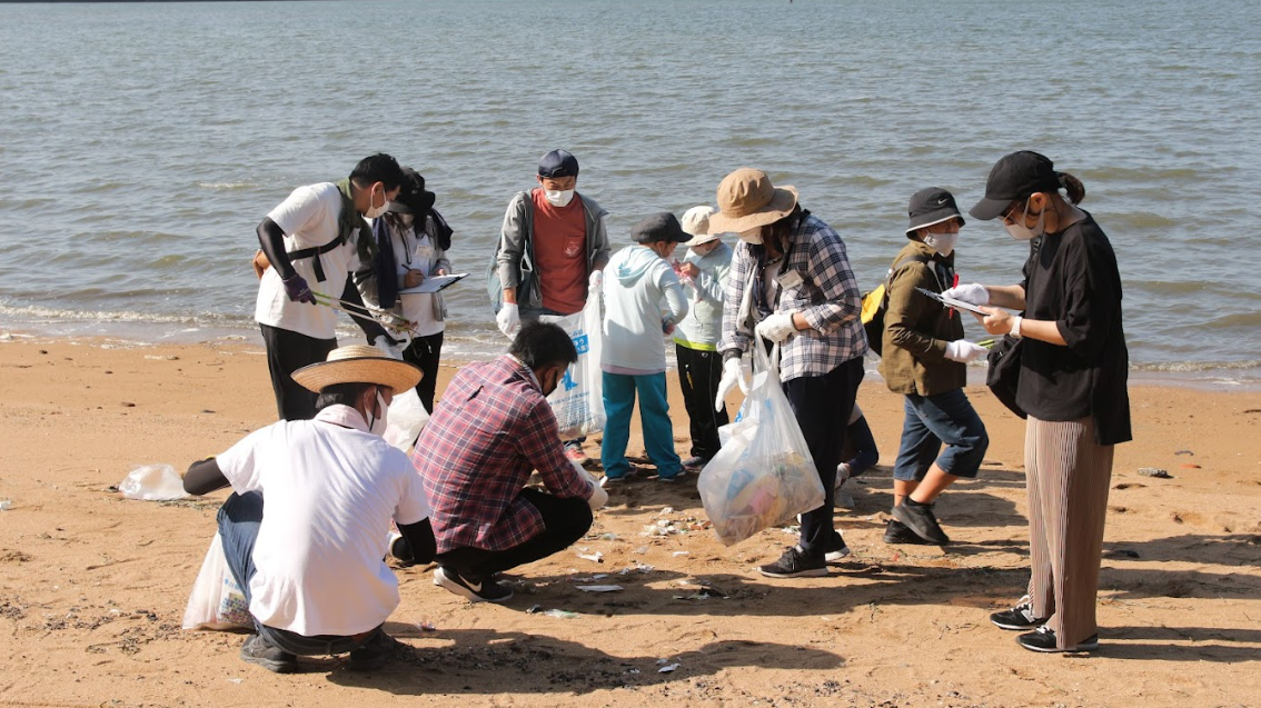 Beach cleaning